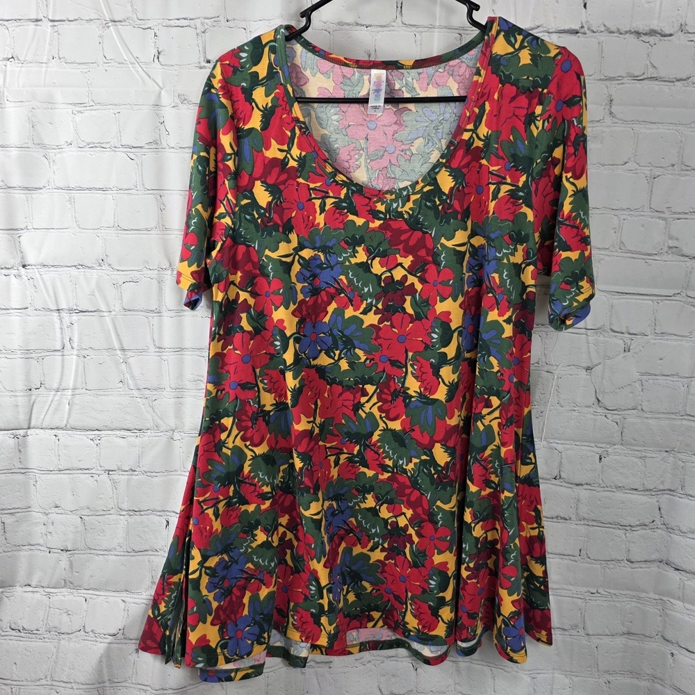 Lularoe Perfect T Red Yellow Floral‎ Print Top Size Small New